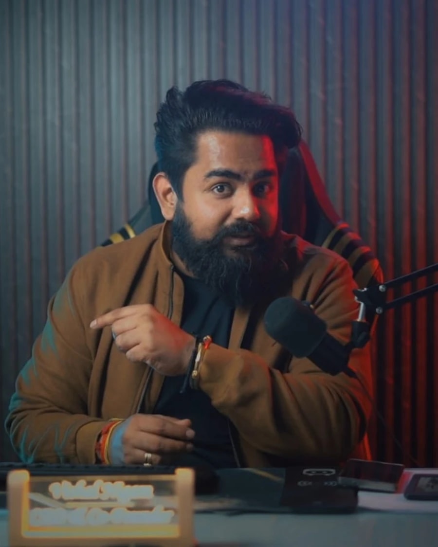 Vishal Nigam, founder and CEO of WTF Gyms, in the WTF studio